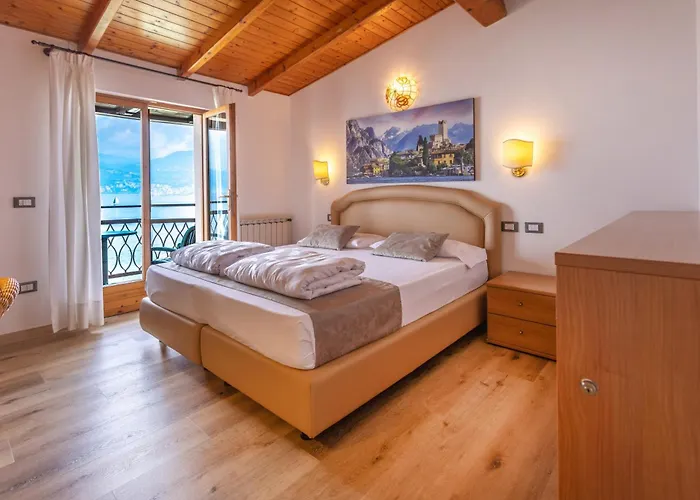 Rabay 브렌조네 술 가르다