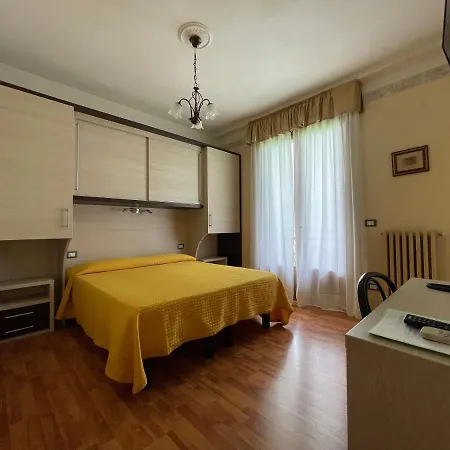 Rabay Szálloda Brenzone sul Garda