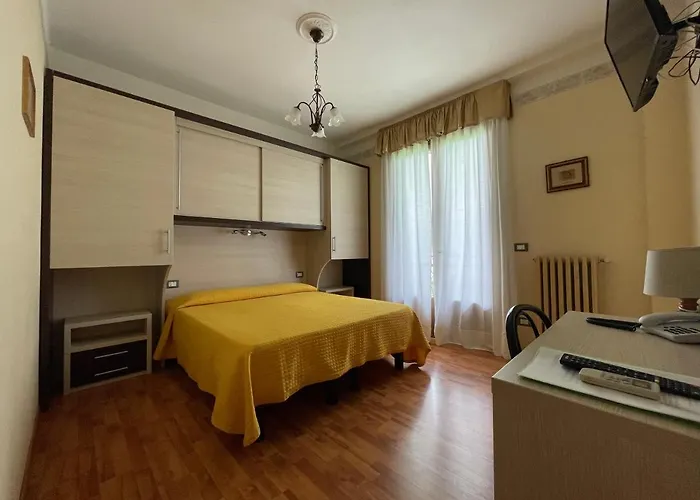 Rabay 호텔 브렌조네 술 가르다