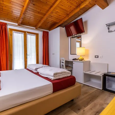 Rabay 3* Brenzone sul Garda