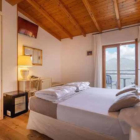Hotel Rabay Brenzone sul Garda
