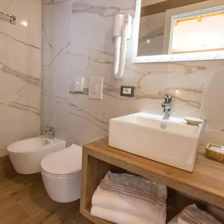 Rabay Hotel Brenzone sul Garda