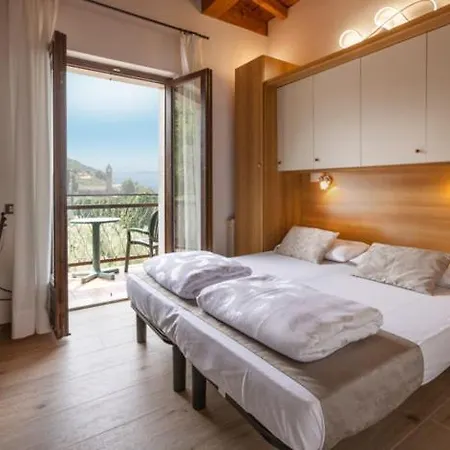 Rabay 3* Brenzone sul Garda