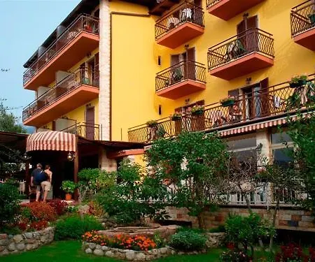 Rabay Brenzone sul Garda