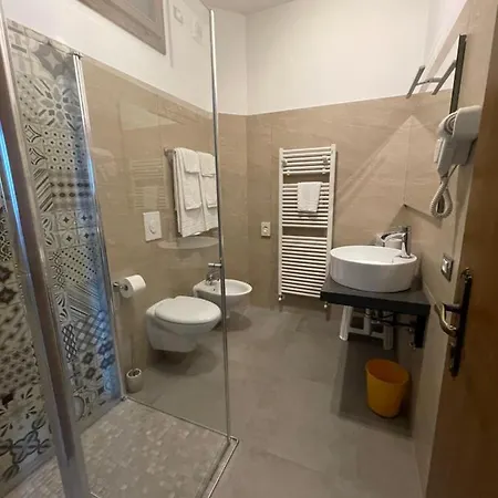 Rabay 3* Brenzone sul Garda