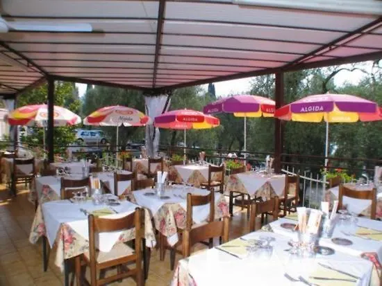 酒店 雷贝酒店 布雷佐内加尔达