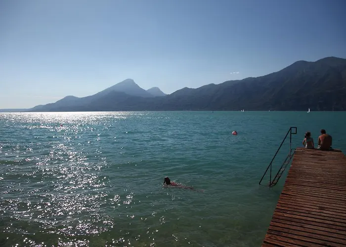 雷贝酒店 3* 布雷佐内加尔达